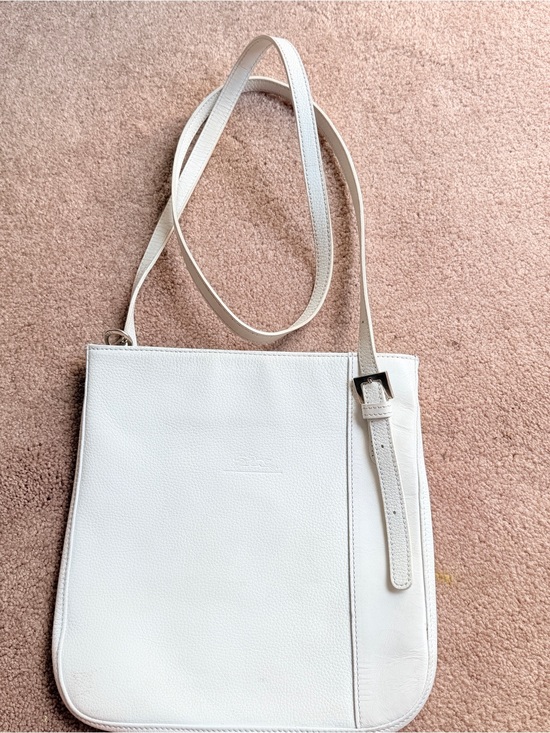 Longchamp Handbags - Longchamp vintage White Leather Crossbody Bag